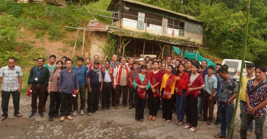 Dr. Sawar Dhanania, Chairman, Rubber Board of India visited Rubber plantations at Chudi village, Wokha and interacted with members of 9 rubber growing villages in the area.